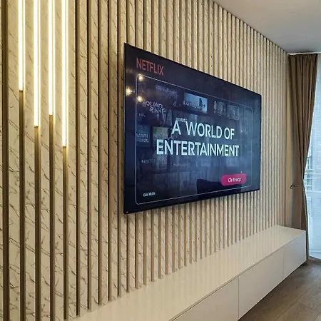 Luxury 2-bedroom With Balcony * Братислава